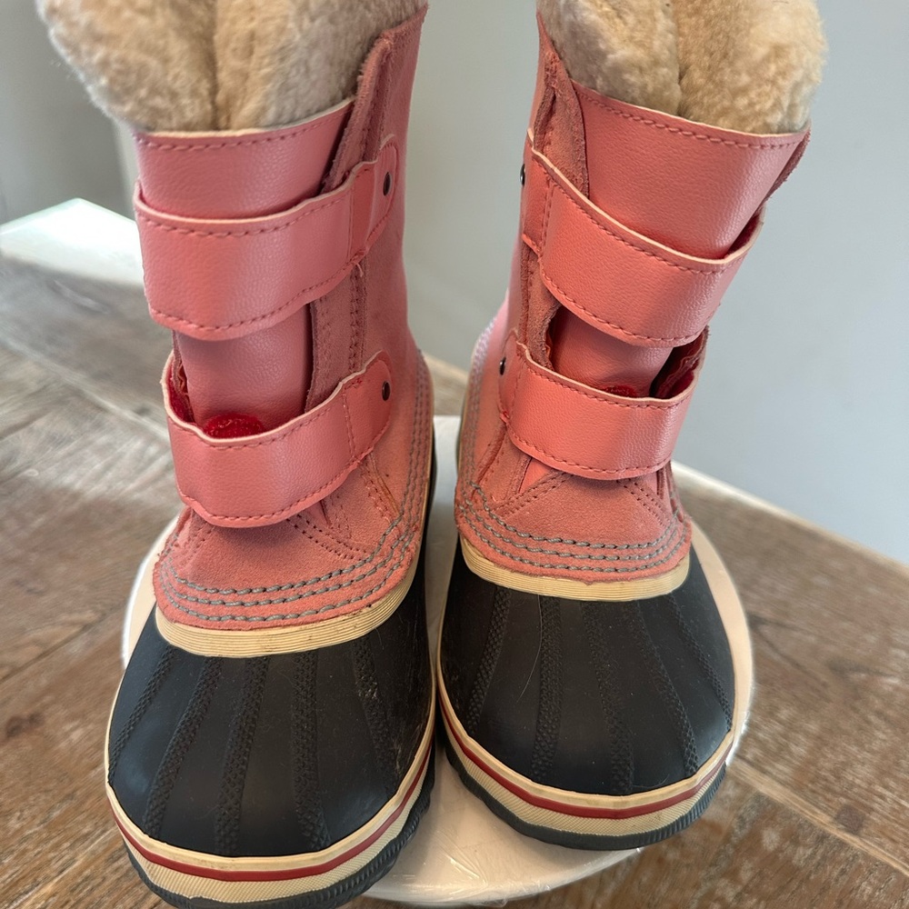 Sorel Pink and Black Insulated Boots with Velcro Straps